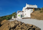 Casa de camp amb terreny en venda a Cómpeta ref.: TR339828 foto