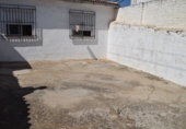 Загородный дом с участком на продажу в городе Alhama de Granada. Фото