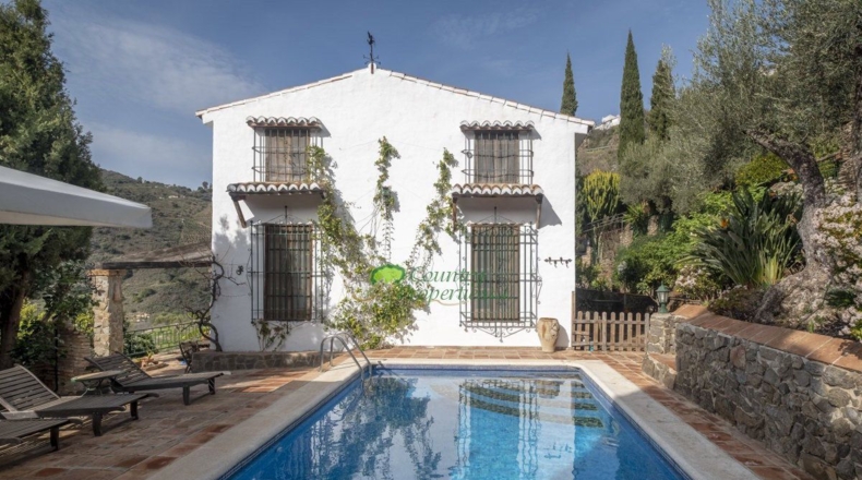 Málaga - Sayalonga - 3400m2