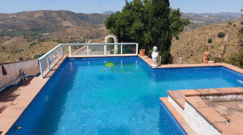Málaga - Portugalejo - 25000m2