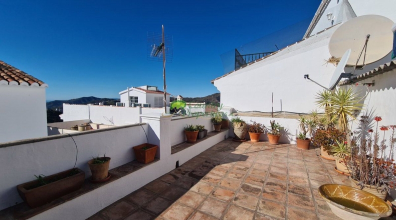Málaga - Cómpeta - 266m2