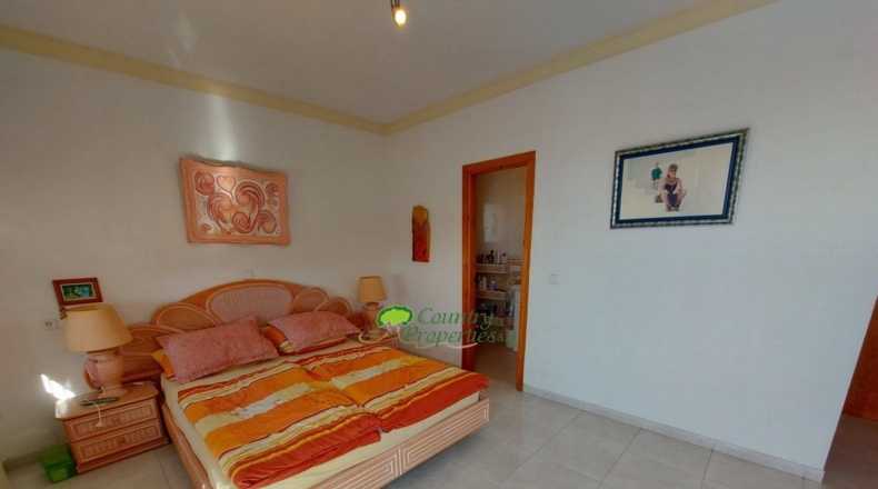 Málaga - Torrox - 8110m2