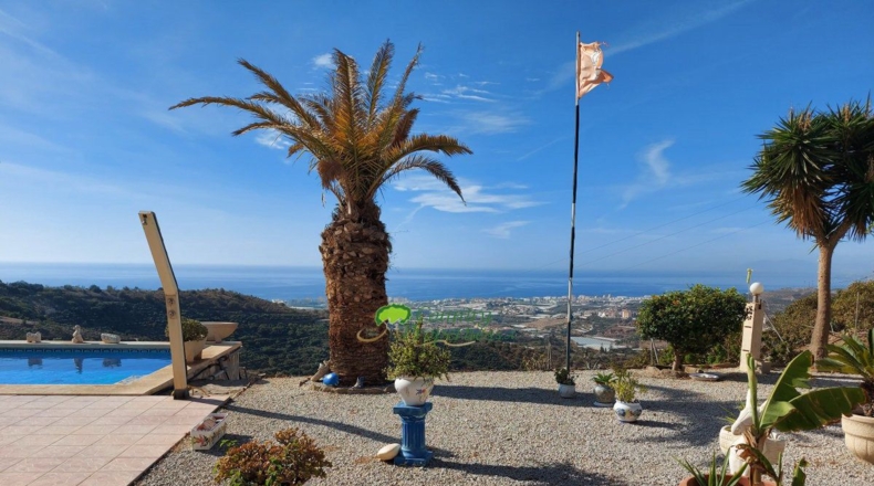 Málaga - Torrox - 8110m2