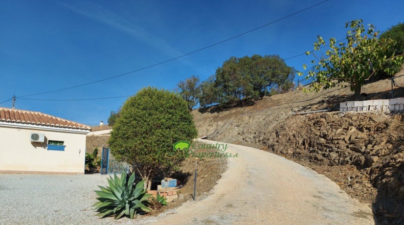 Málaga - Torrox - 8110m2