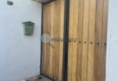 Отдельно стоящий дом с участком на продажу в городе Güímar. Фото