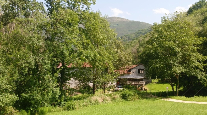 Astúries - Llanes - 110000m2