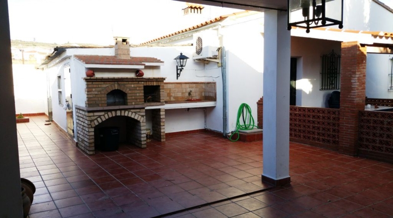 Sevilla - Guadalcanal - 8962m2