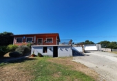 Casa de pueblo en venta en Santa Uxía de Ribeira ref: TR201337 foto
