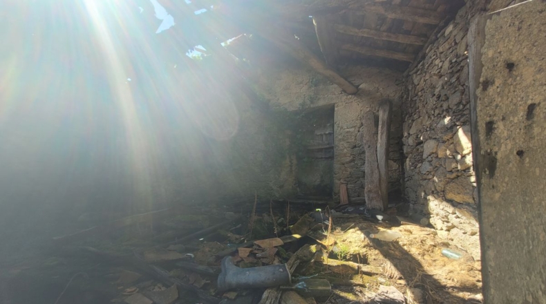 La Coruña - Aldea Grande de Lousame - 409m2