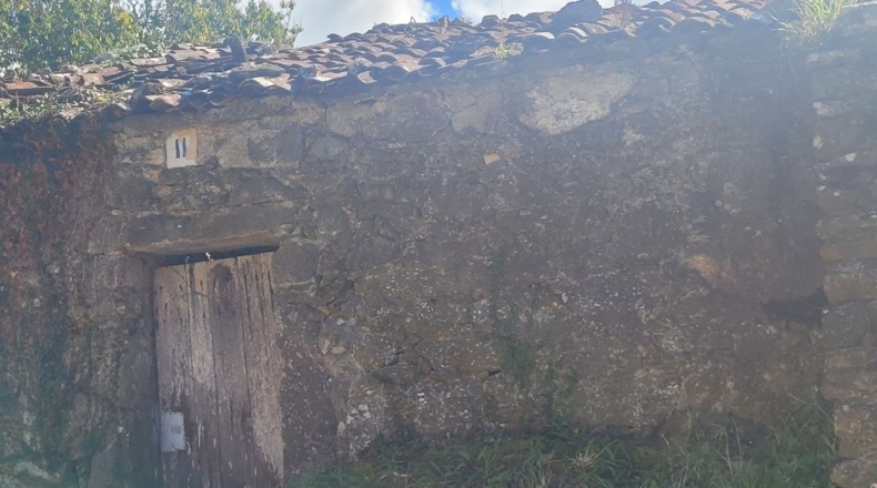 La Coruña - Aldea Grande de Lousame - 409m2