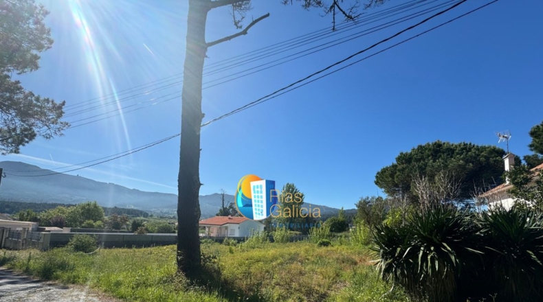 La Coruña - O Dique - 1055m2