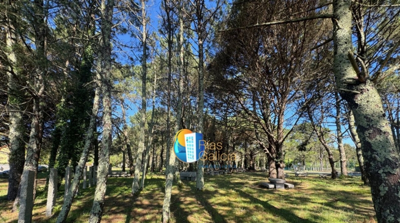 La Coruña - O Dique - 1055m2