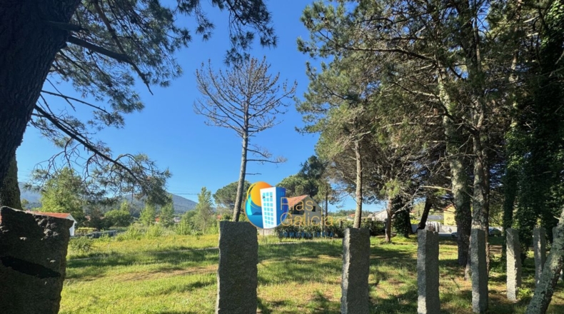 La Coruña - O Dique - 1055m2