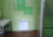 Загородный дом с участком на продажу в городе Cabanas. Фото