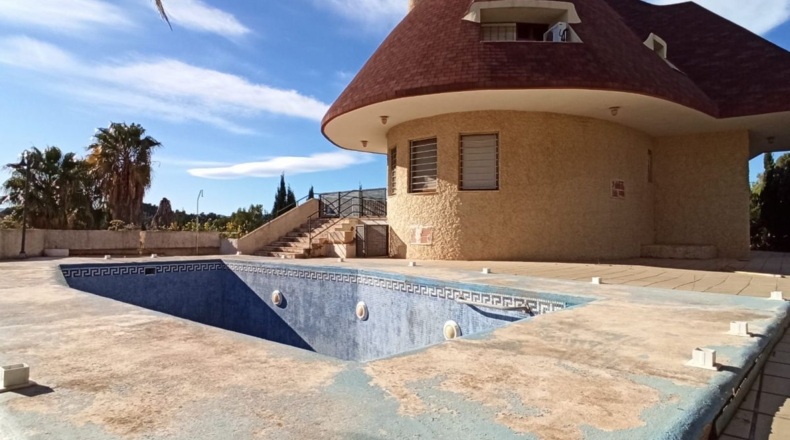 Castellón - Alcora - 905m2