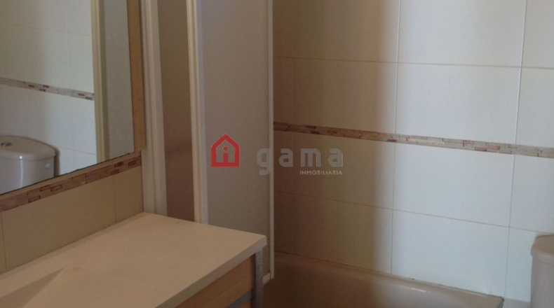 Castellón - Grupo San Pedro - 1080m2