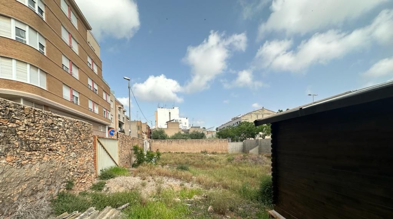Castellón - Almazora - 764m2
