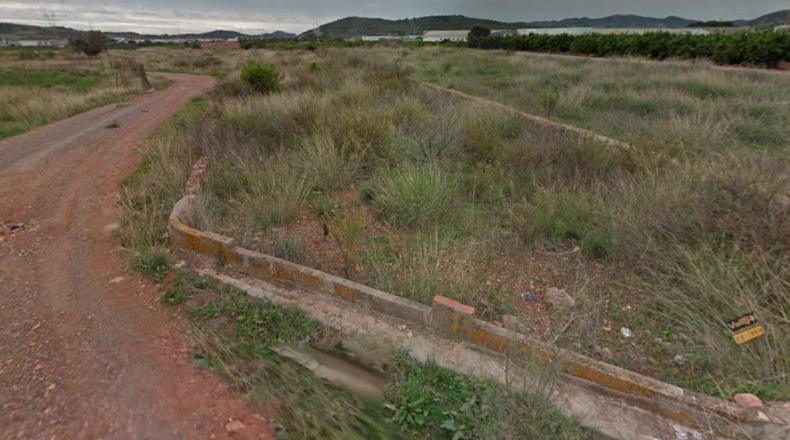 Castellón - la Vall d'Uixó - 1450m2