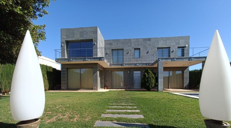 Castellón - Burriana - 779m2