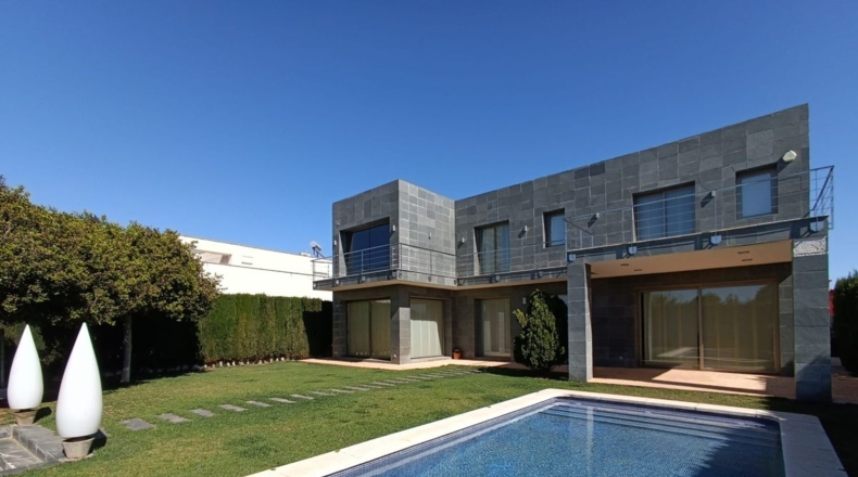 Castellón - Burriana - 779m2