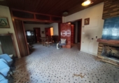 Дом с участком на продажу в городе La Vall d'Uixó. Фото