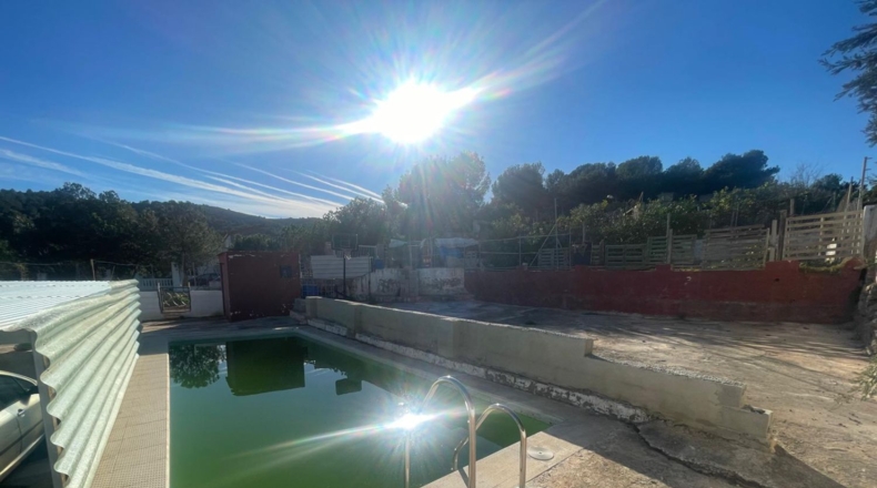 Castellón - la Vall d'Uixó - 1260m2