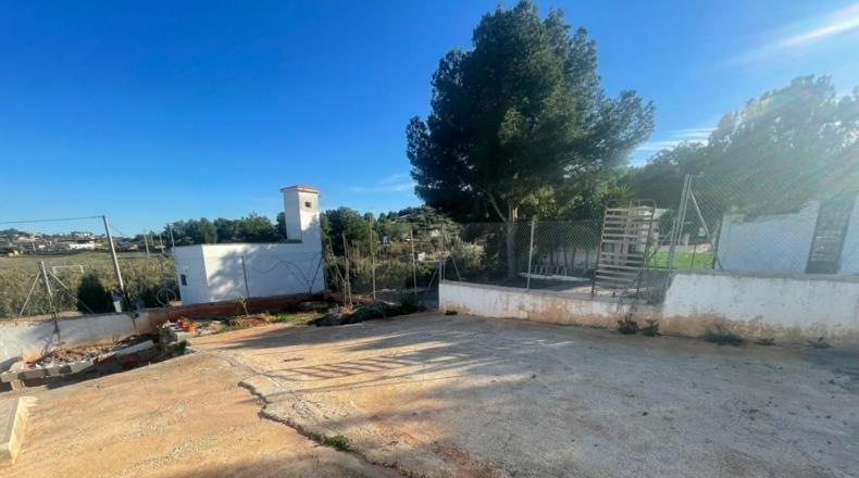 Castellón - la Vall d'Uixó - 1260m2