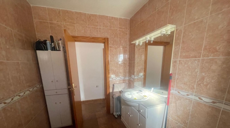 Castellón - la Vall d'Uixó - 1260m2