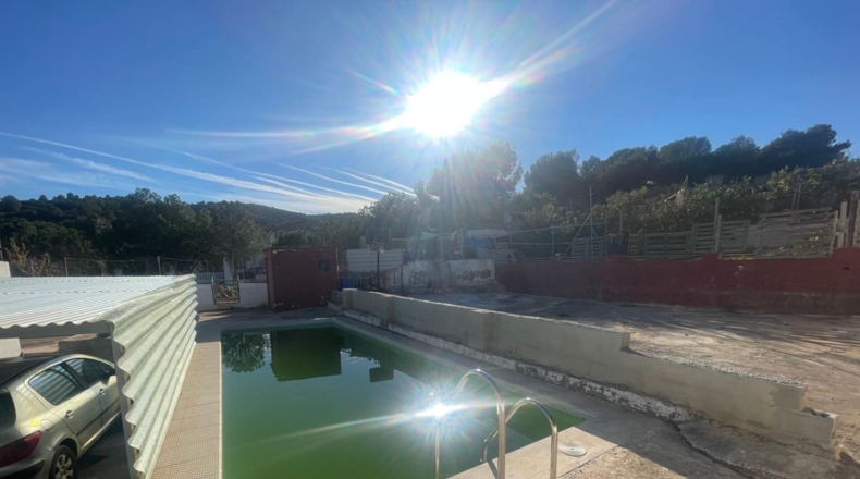Castellón - la Vall d'Uixó - 1260m2