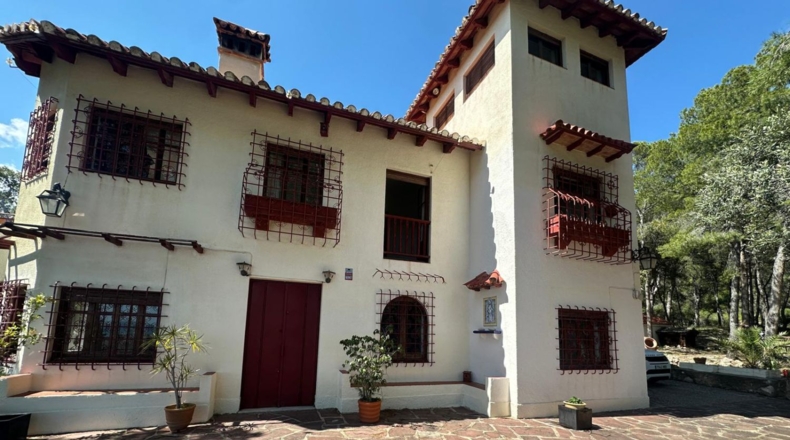 Castellón - Benicasim - 6000m2