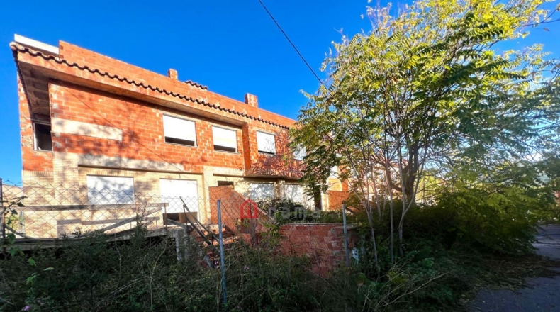 Castellón - Figueroles - 2304m2