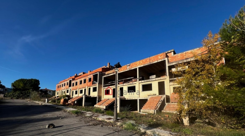 Castellón - Figueroles - 2304m2