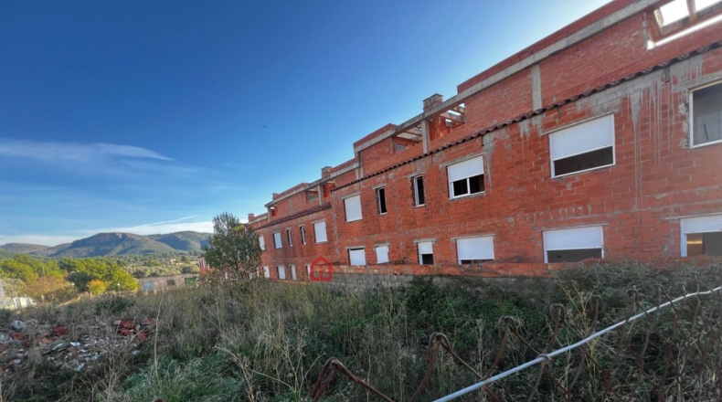 Castellón - Figueroles - 2304m2
