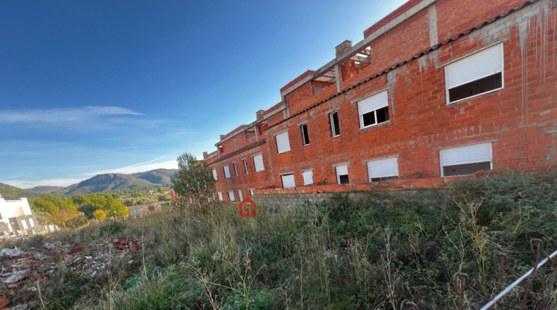 Castellón - Figueroles - 2304m2