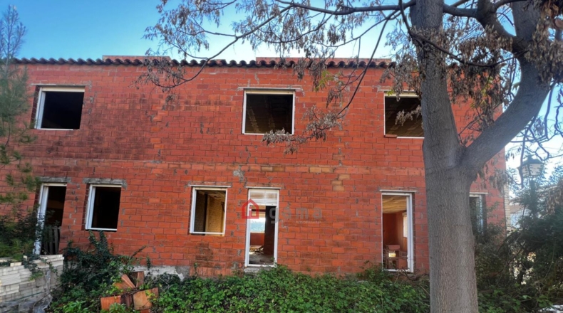 Castellón - Figueroles - 2304m2