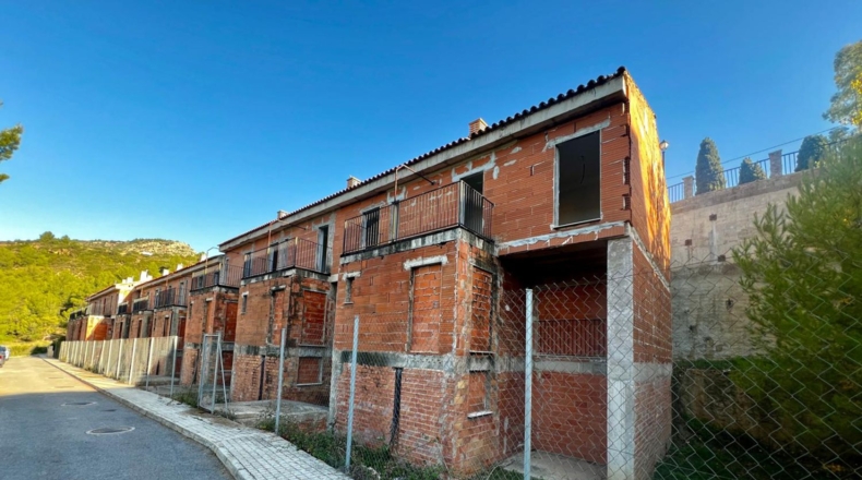 Castellón - Figueroles - 1095m2