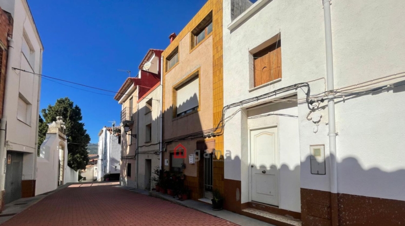 Castellón - Cuevas de Vinromá - 196m2
