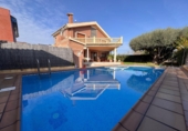 Xalet independent amb terreny en venda a Borriana ref.: TR367709 foto