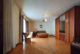 Tírig 432&nbsp;м²