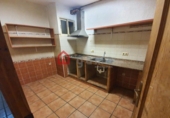 Дом с участком на продажу в городе Benicarló. Фото