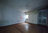 Дом с участком на продажу в городе Benicarló. Фото
