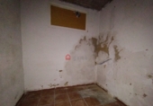 Дом с участком на продажу в городе Benicarló. Фото