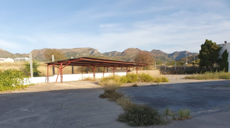 Castellón - La Vall d'Uixó - 6887m2