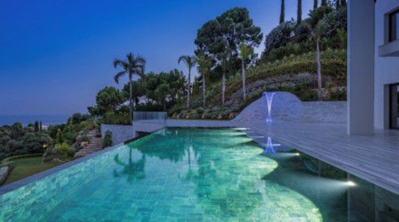 Málaga - Marbella - 6900m2