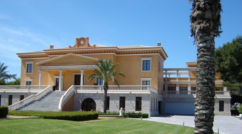 Málaga - San Pedro de Alcántara - 20100m2