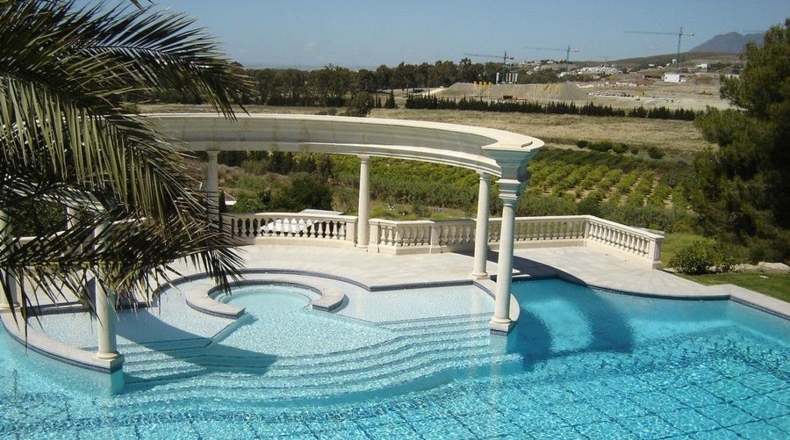 Málaga - San Pedro de Alcántara - 20100m2