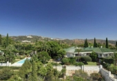 Vil·la amb terreny en venda a Marbella ref.: TR252025 foto