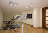Vil·la amb terreny en venda a Marbella ref.: TR252026 foto