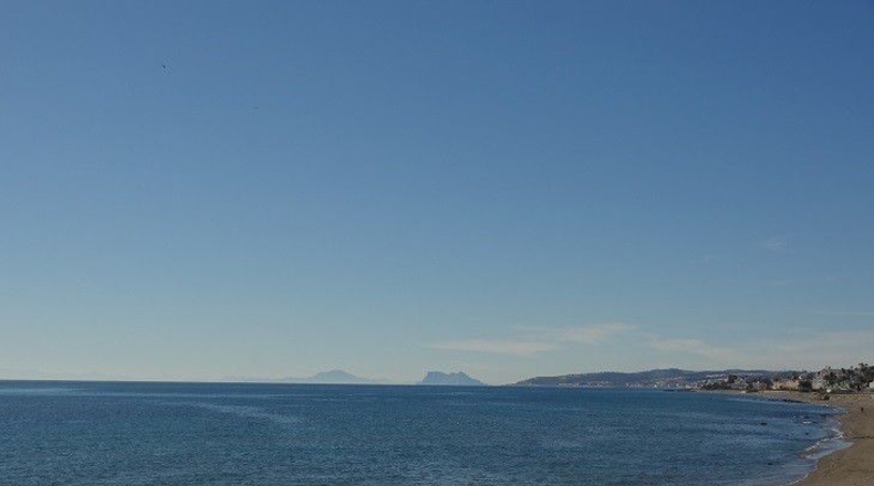 Málaga - Estepona - 8400m2