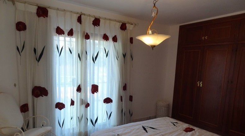 Málaga - Estepona - 8400m2